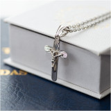 Srebrny łańcuszek ANKIER z krzyżykiem z Jezusem na krzyżu Chrzest Święty